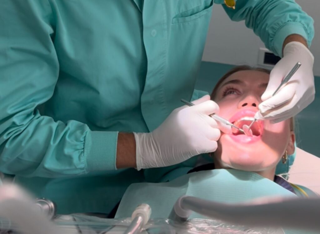 Denti usurati e ricostruzioni estetiche
