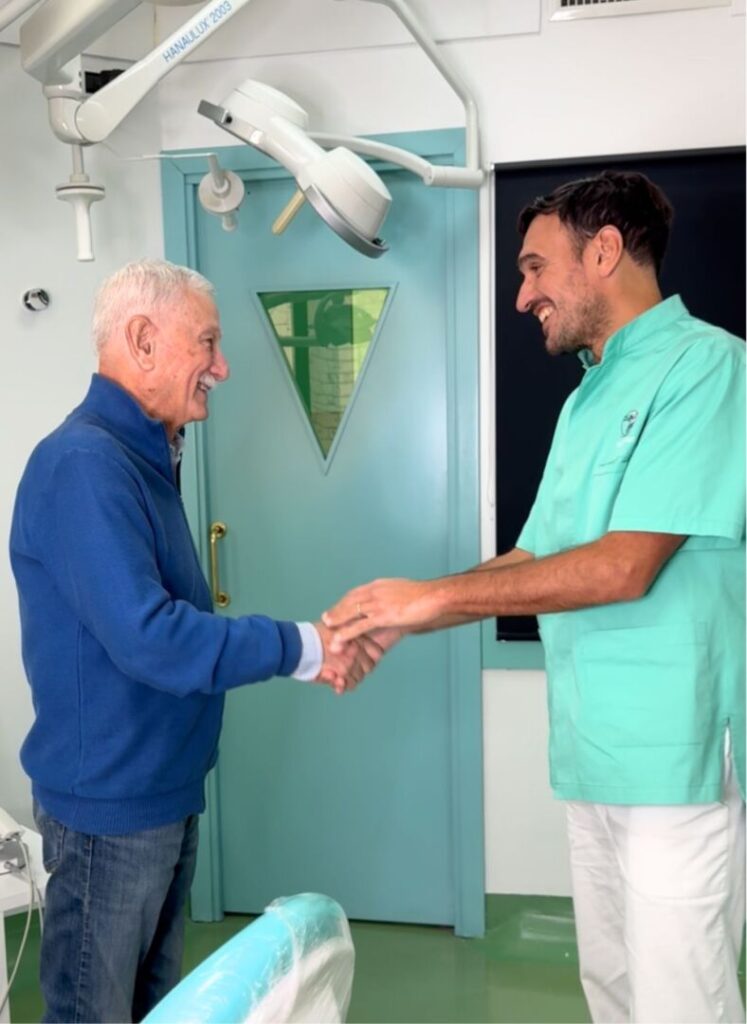 Centro Odontoiatrico Dentalnarco: Studio Dentistico a Trezzano sul Naviglio